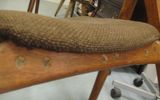 Hans Wegnerin ch29 tuolissa korjattavaa